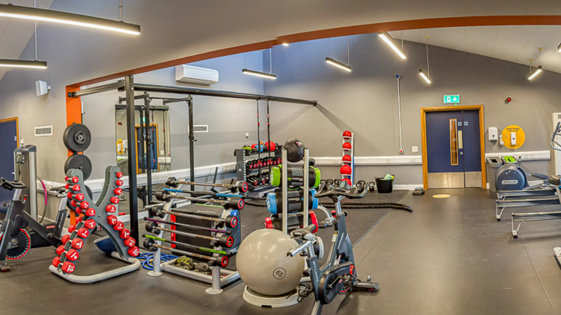 Portway RDC Gym Cardio Room (1)