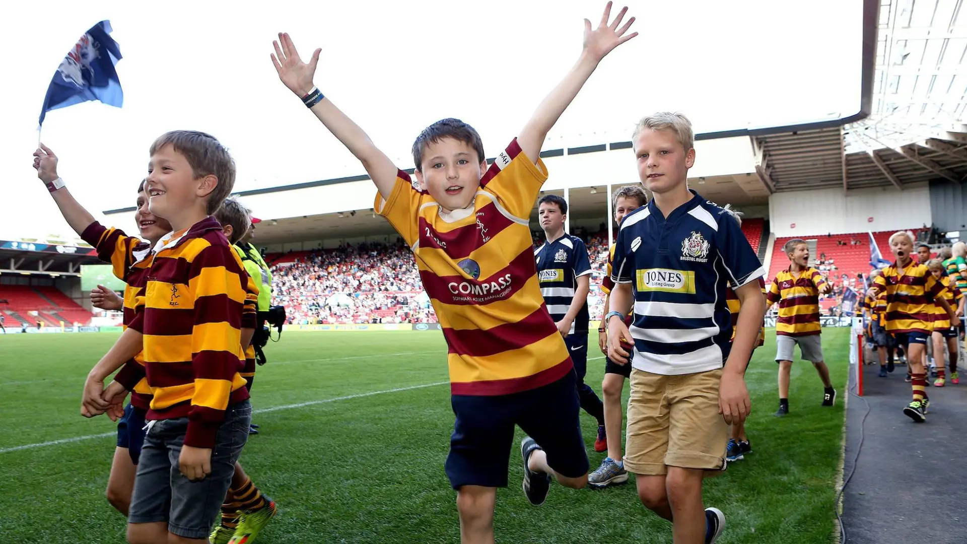 484072285 2175648802888972 4986349098522493544 N